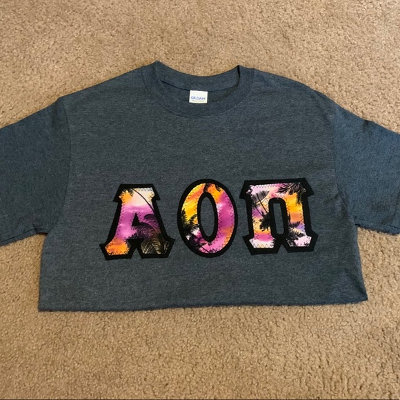 AOII Letters Shirt - Picture 2 of 3